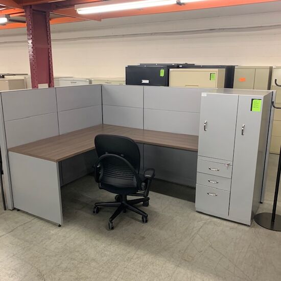 STEELCASE 1 PERSON CUBICLE 19-2815 QTY:1