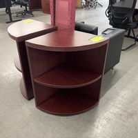 USED CURVE END BOOKCASE