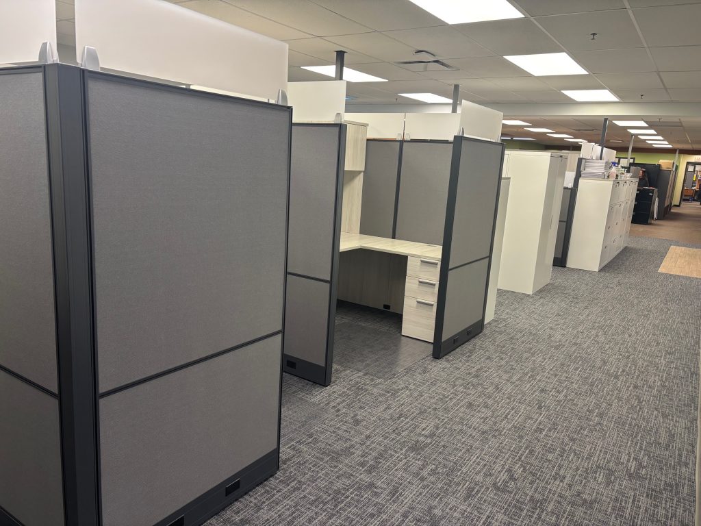 Trail Appliance head office furnished with Artopex and Heartwood products